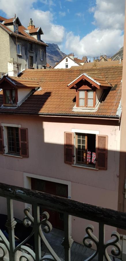 Le Petit Chalet De Γκρενόμπλ Εξωτερικό φωτογραφία